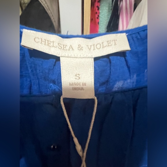 Chelsea & Violet Cassia Guaze Square Neck Ruffle Hem Romper, Blue, SMALL NWT - Picture 5 of 5